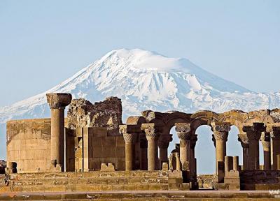 کلیسای جامع زوارتنوتس ارمنستان، نمادی از قدرت مذهبی