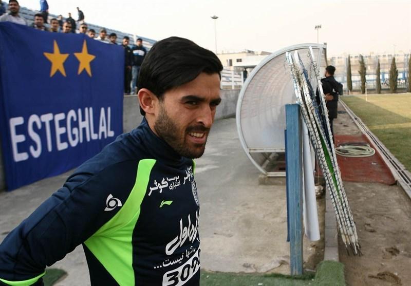 رحمانی: با تمام وجود منتظر پیشنهاد استقلال هستم، قرار است رحمانی: با تمام وجود منتظر پیشنهاد استقلال هستم، قرار است در یکی دو روز آینده به من خبر بدهند