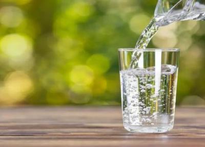 افراط در نوشیدن آب چه مضراتی دارد؟